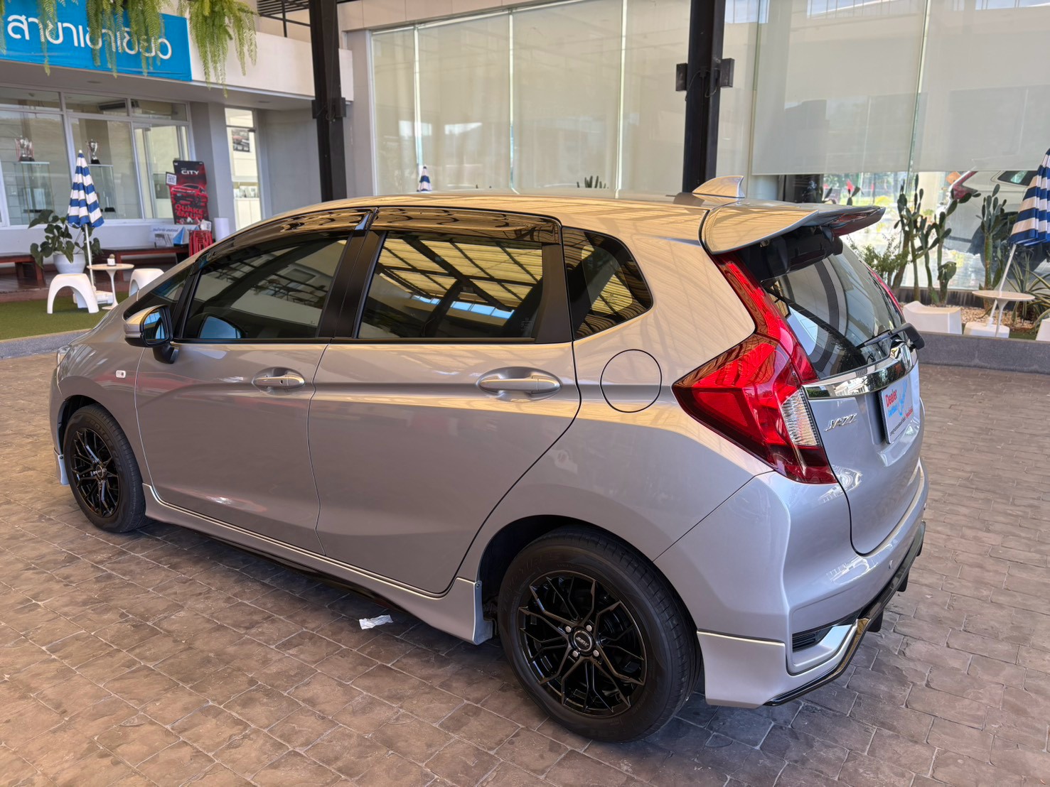 HONDA JAZZ CVT 2019 V+